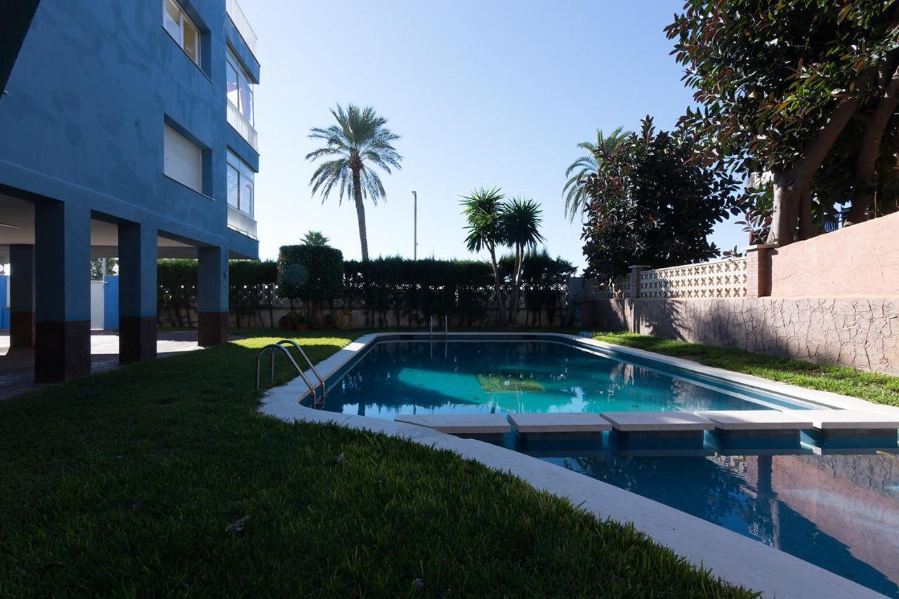 Apartamento En 1Era Linea Mar Con Terraza De 25M2 Castelldefels Ngoại thất bức ảnh